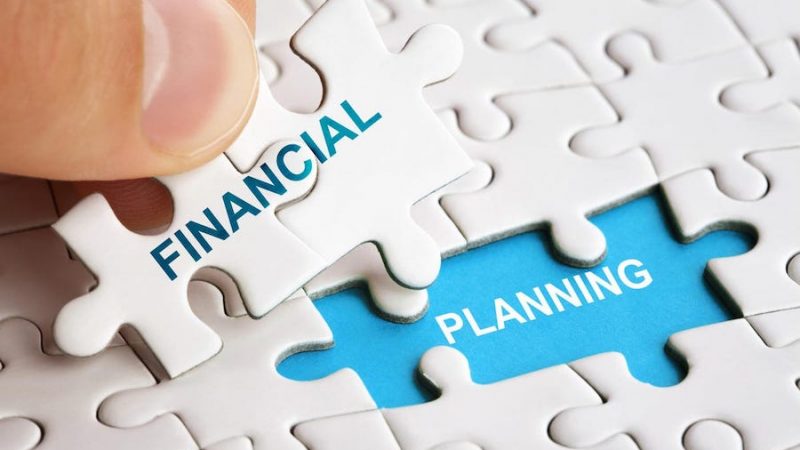 Take Control of Your Personal Finances: 5 Tips